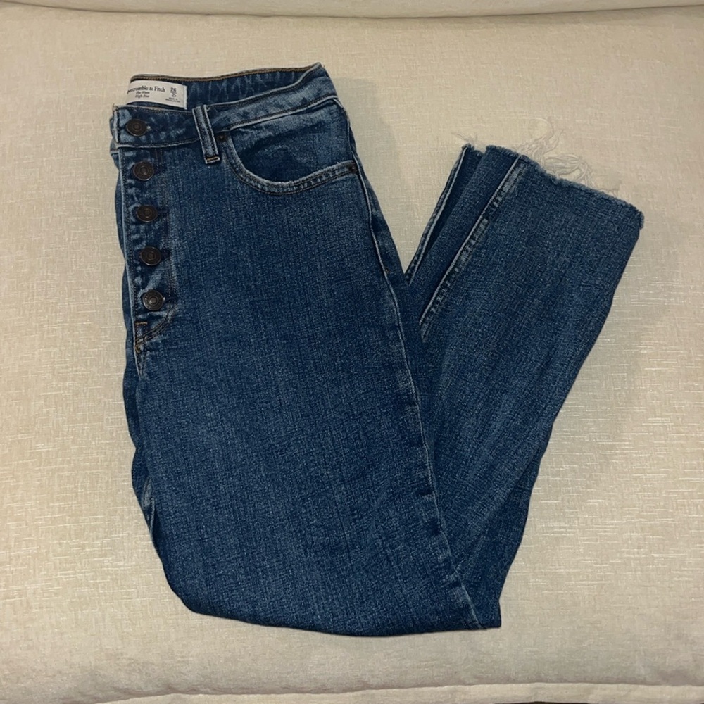 ABERCROMBIE the mom high rise jeans - curve love- regular length